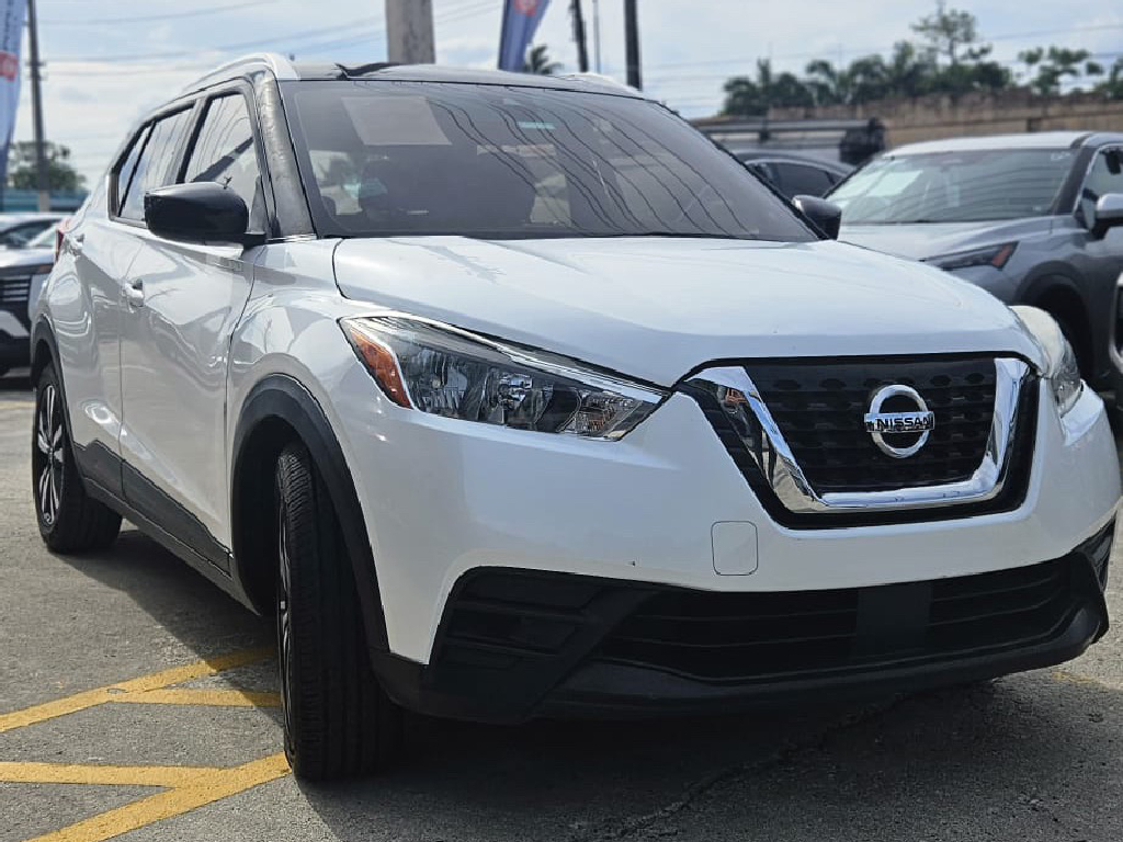 2020 Nissan Kicks SV