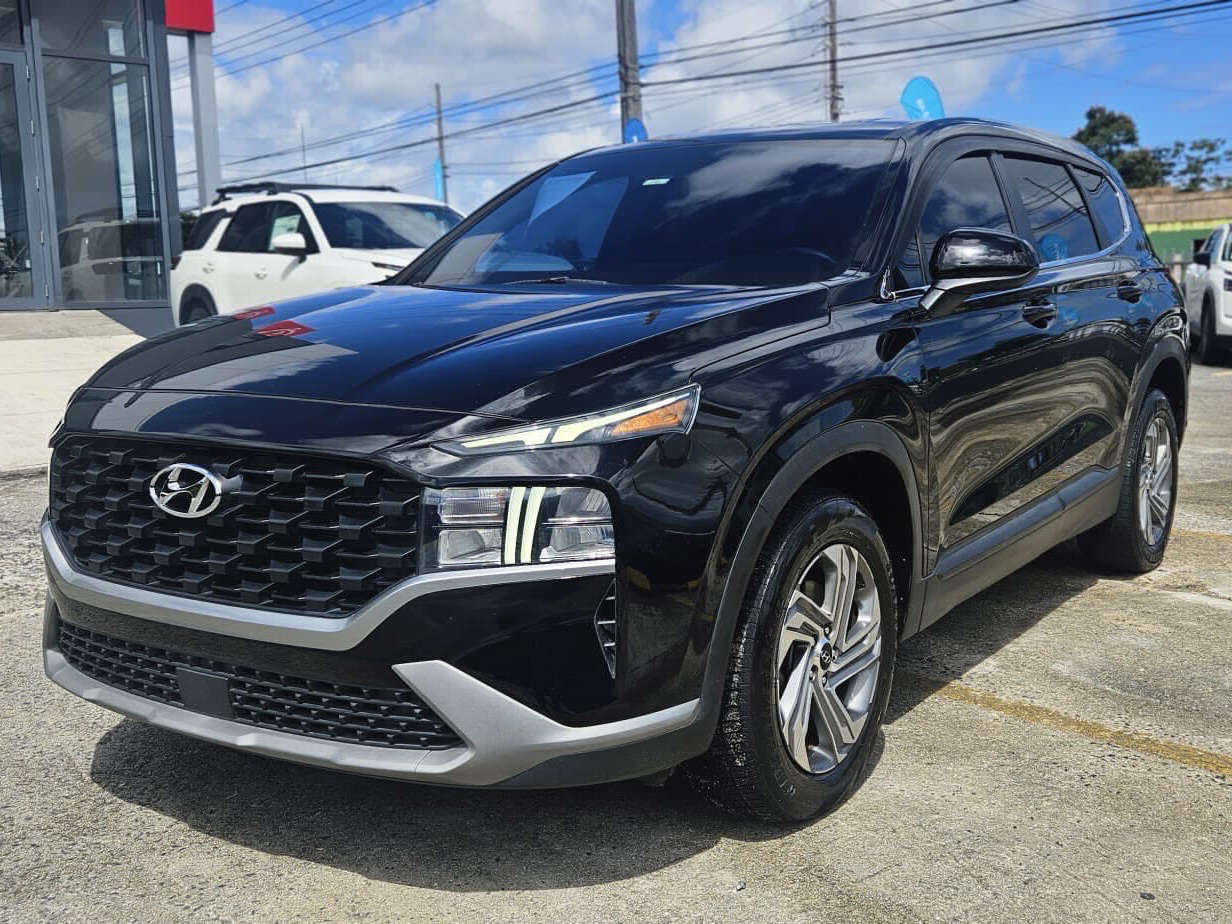 2022 Hyundai Santa Fe SE