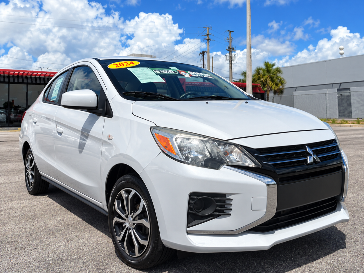 2024 Mitsubishi Mirage G4 ES