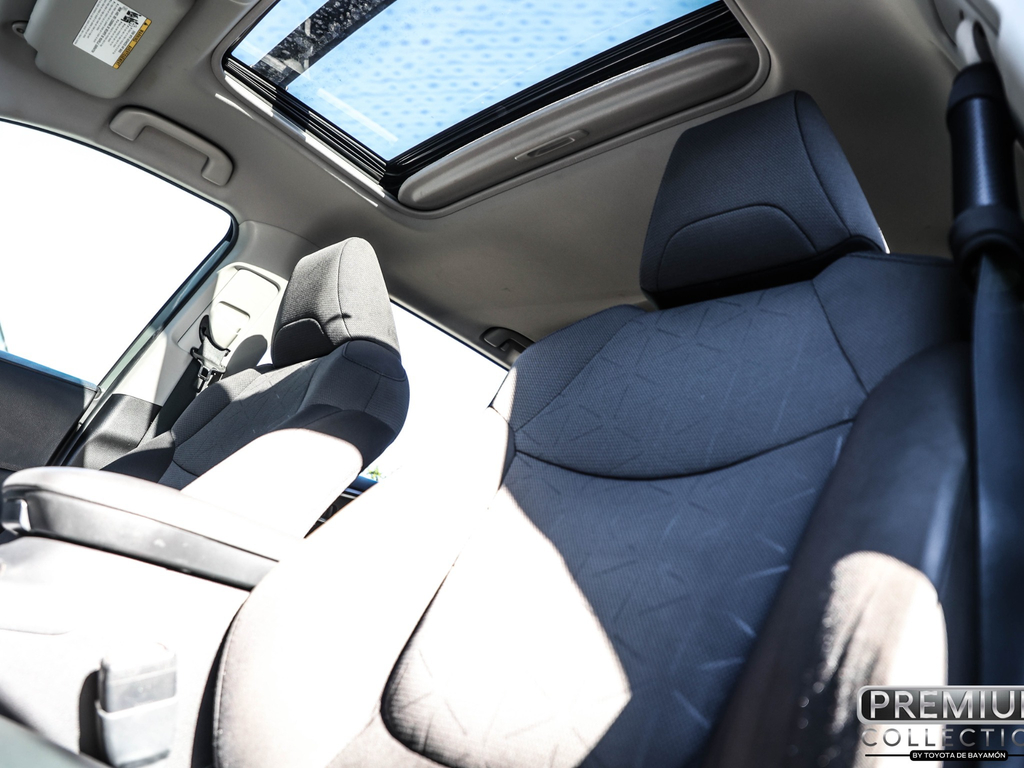 Used Car 2021 Toyota Rav4  For Sale Under $30,000 In Bayamon, Puerto Rico