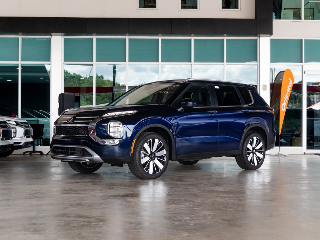 2024 Mitsubishi Outlander