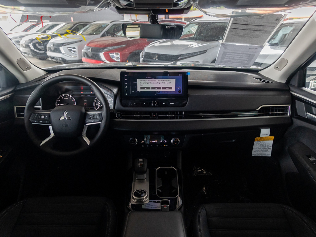 Used Car 2024 Mitsubishi Outlander  For Sale Under $50,000 In San Juan, Puerto Rico