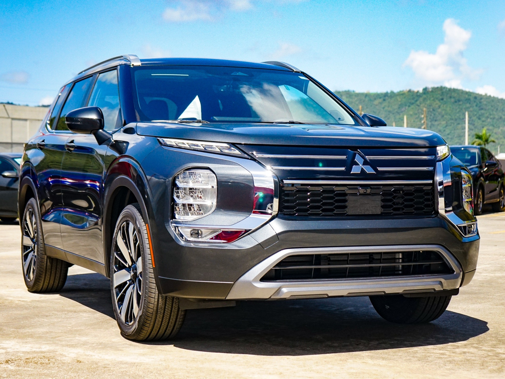 New Car 2025 Mitsubishi Outlander Plug-in Hybrid  For Sale Under $50,000 In San Juan, Puerto Rico