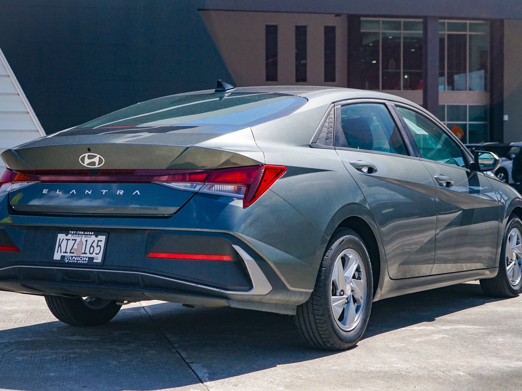 Used Car 2024 Hyundai Elantra  For Sale Under $25,000 In San Juan, Puerto Rico