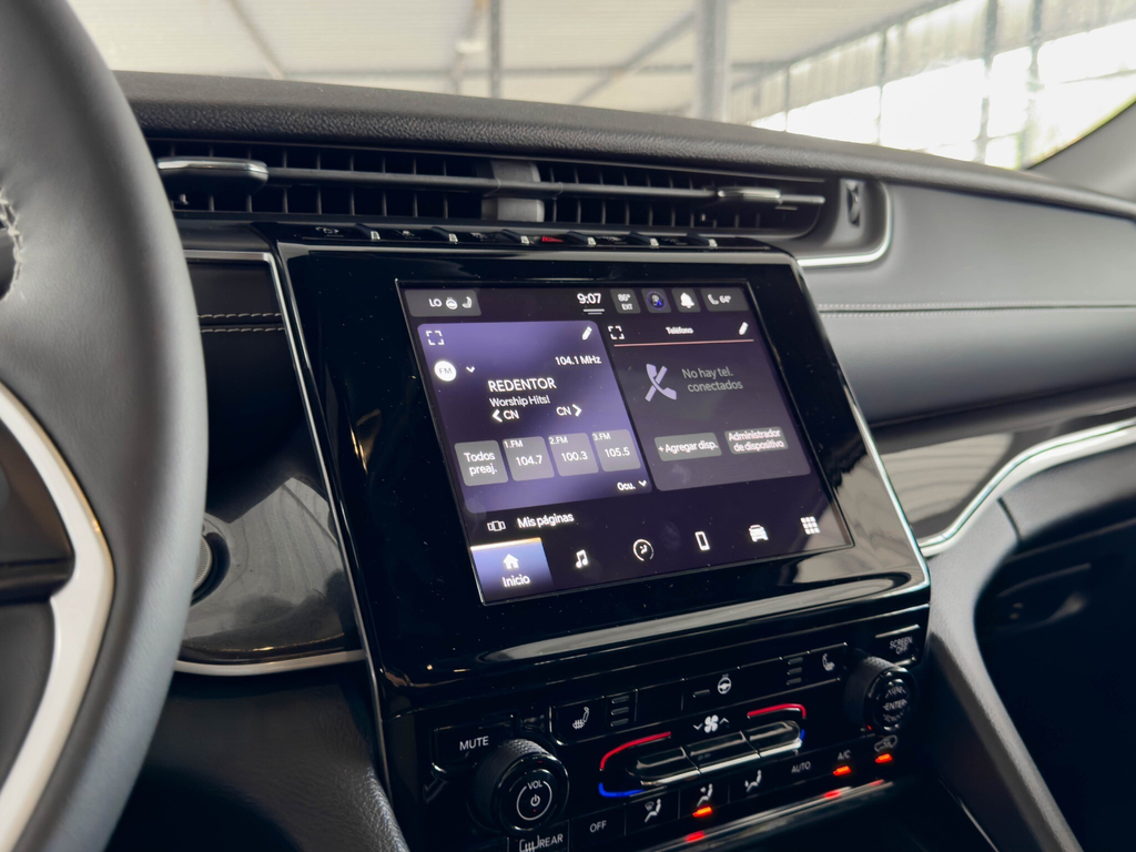 Used Car 2023 Jeep Grand Cherokee  For Sale Under $50,000 In San Juan, Puerto Rico