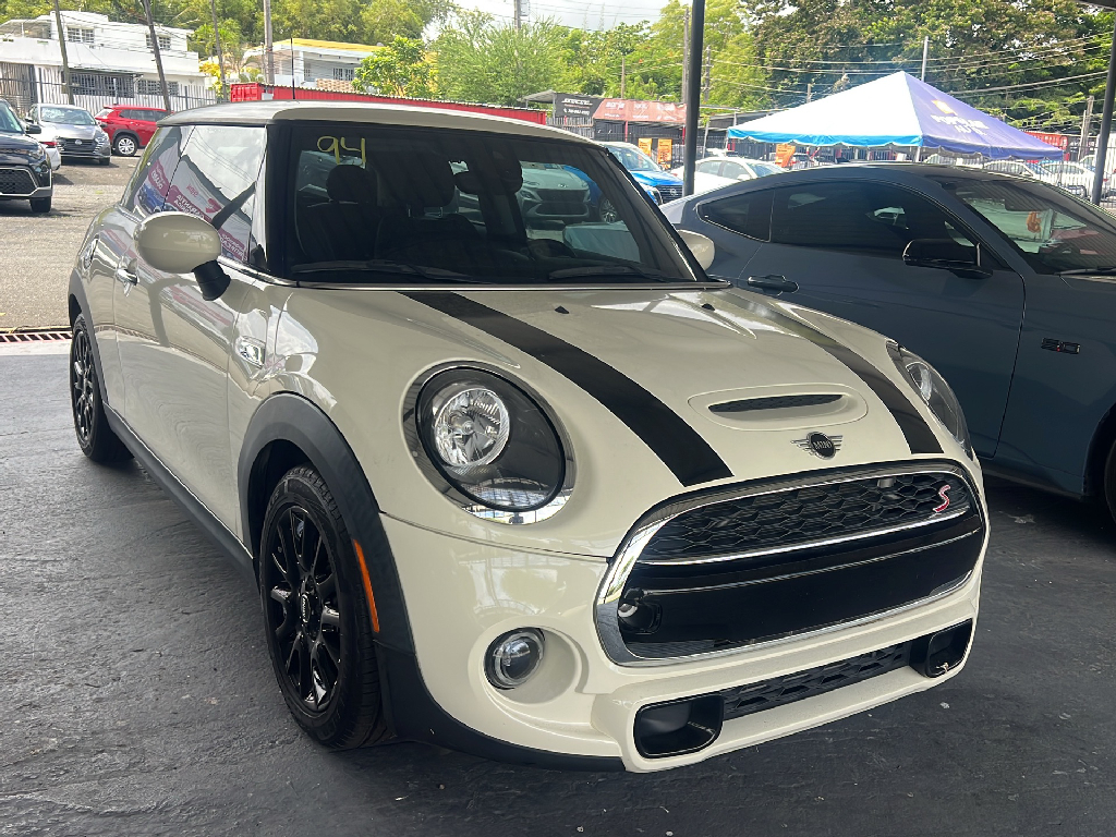 Used Car 2021 Mini Hardtop 2 Door  For Sale Under $10,000 In San Juan, Puerto Rico