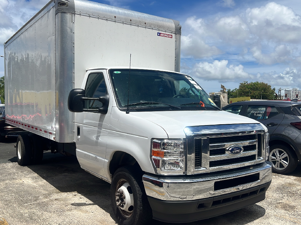 2024 Ford E-Series Cutaway