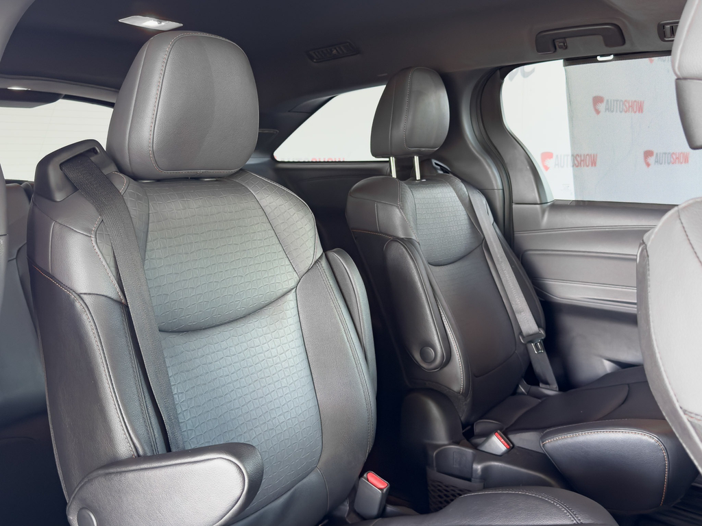 Used Car 2023 Toyota Sienna  For Sale Under $70,000 In San Juan, Puerto Rico