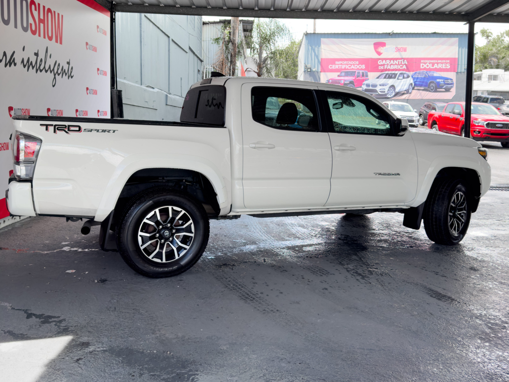 Used Car 2022 Toyota Tacoma 2wd  Crew Pickup Rear Wheel Drive For Sale Under $10,000 In San Juan, Puerto Rico