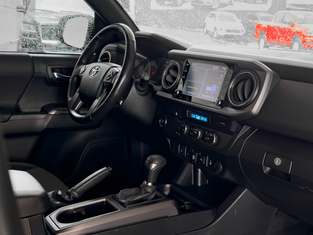 Used Car 2022 Toyota Tacoma 2wd  Crew Pickup Rear Wheel Drive For Sale Under $10,000 In San Juan, Puerto Rico