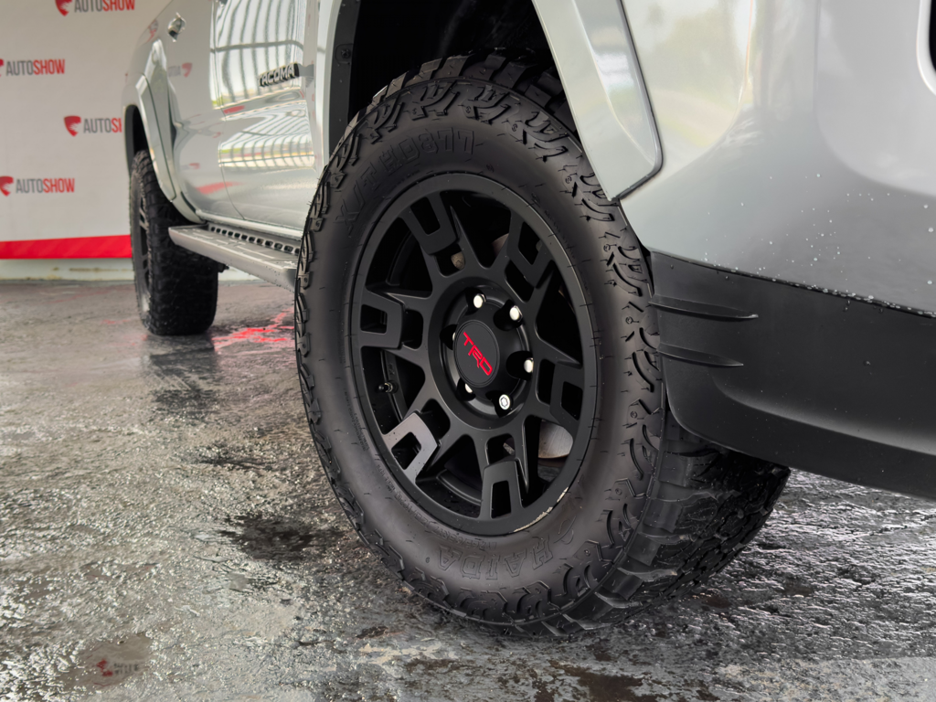 Used Car 2019 Toyota Tacoma 2wd  Crew Pickup Rear Wheel Drive For Sale Under $10,000 In San Juan, Puerto Rico