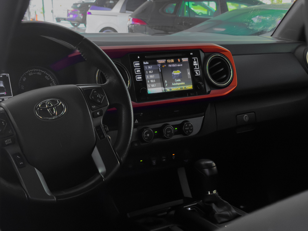 Used Car 2019 Toyota Tacoma 2wd  Crew Pickup Rear Wheel Drive For Sale Under $10,000 In San Juan, Puerto Rico