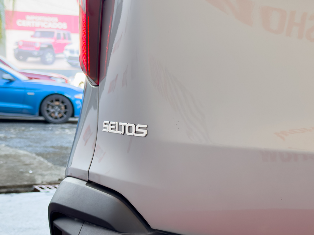 Used Car 2024 Kia Seltos  For Sale Under $10,000 In San Juan, Puerto Rico