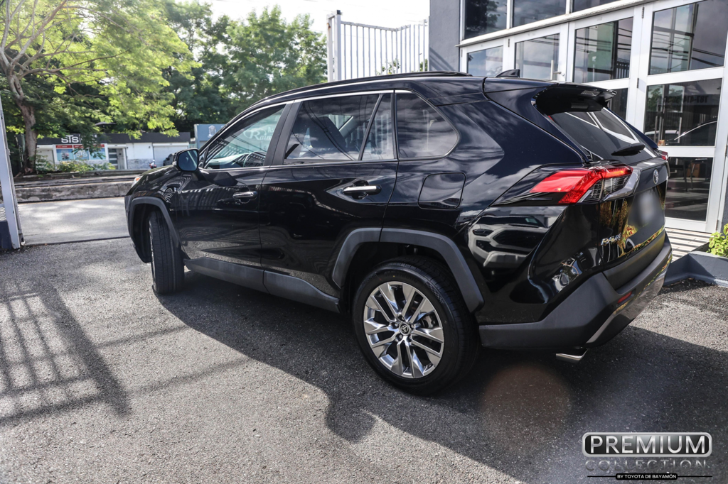 Used Car 2021 Toyota Rav4  For Sale Under $30,000 In Bayamon, Puerto Rico