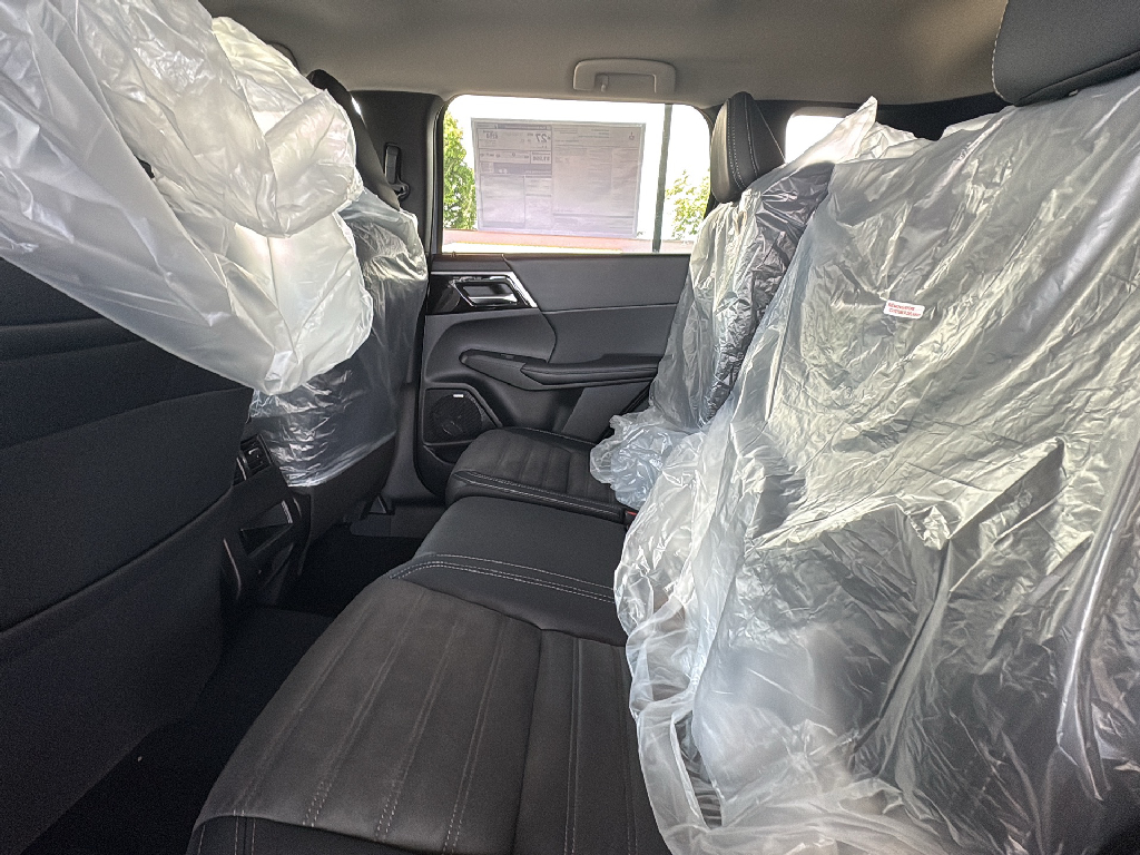 Used Car 2025 Mitsubishi Outlander  For Sale Under $50,000 In San Juan, Puerto Rico