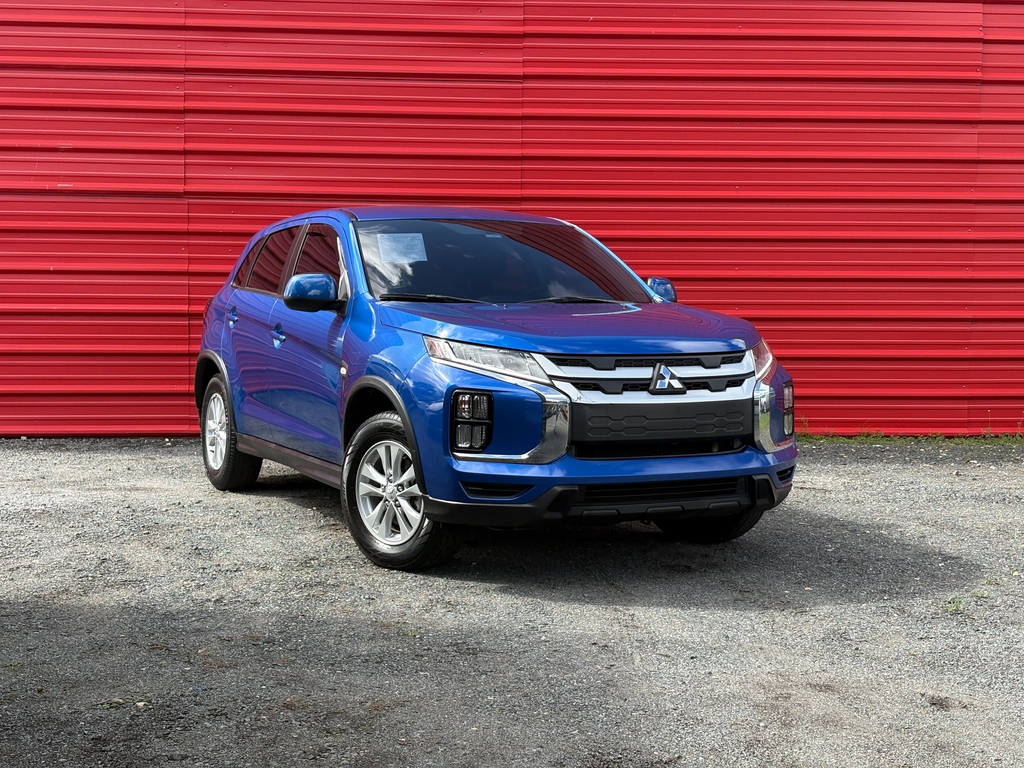 2021 Mitsubishi Outlander Sport ES's photo