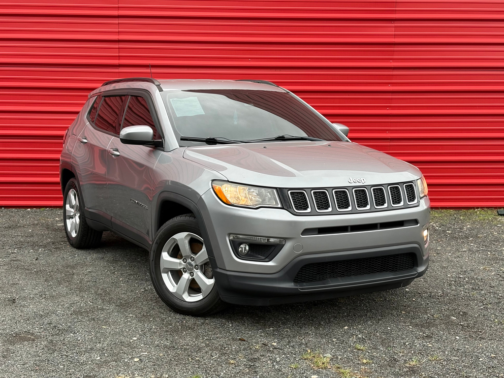 2017 Jeep Compass Latitude's photo