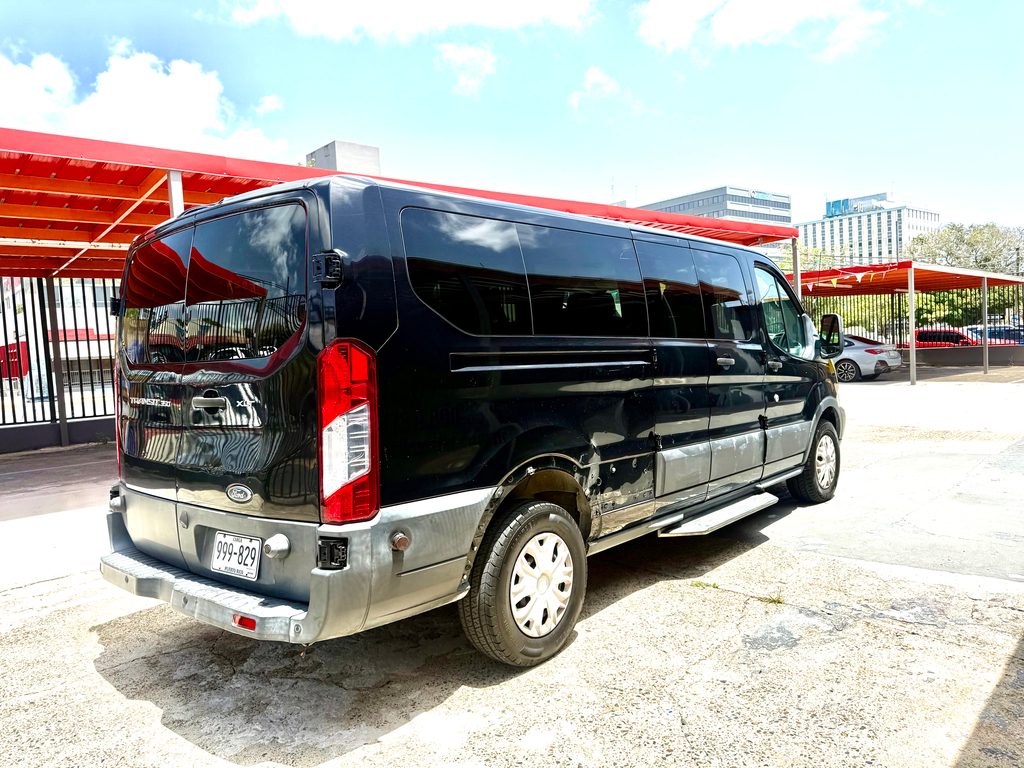 Vehicle