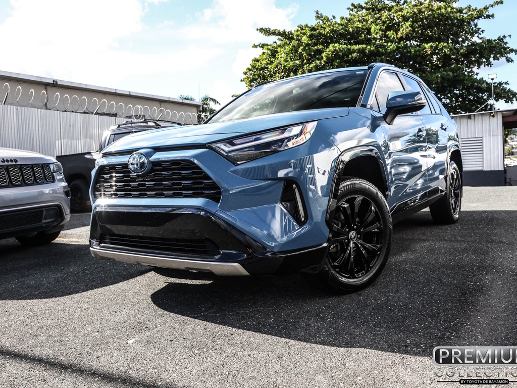 2023 Toyota RAV4 SE