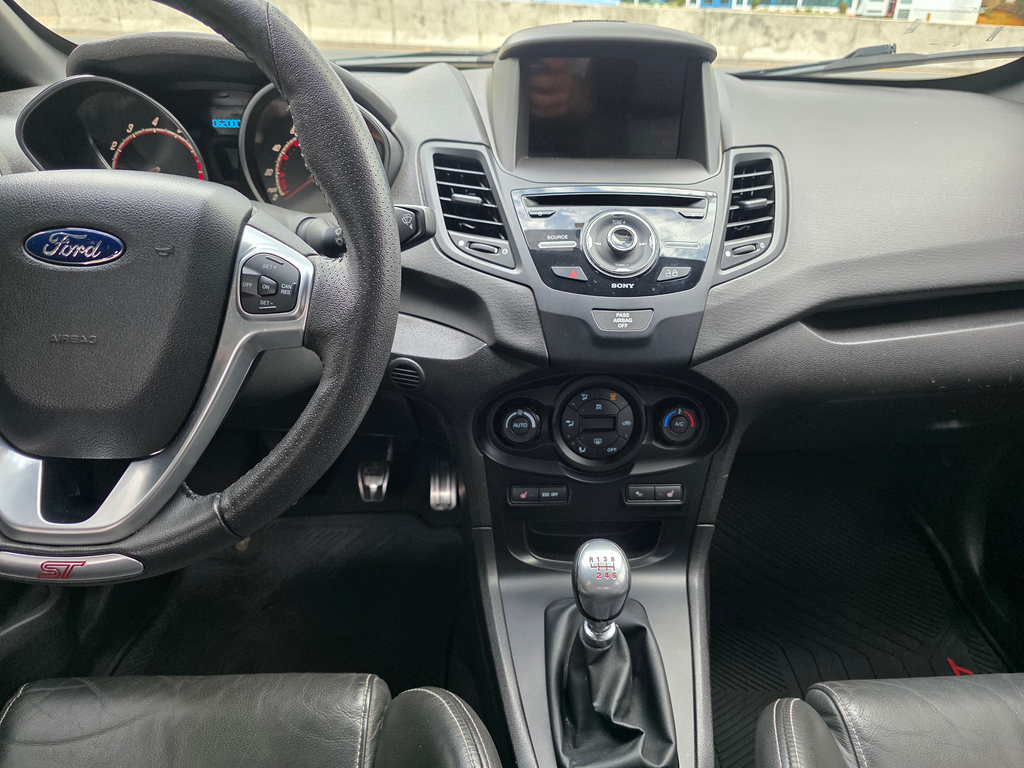 Vehicle