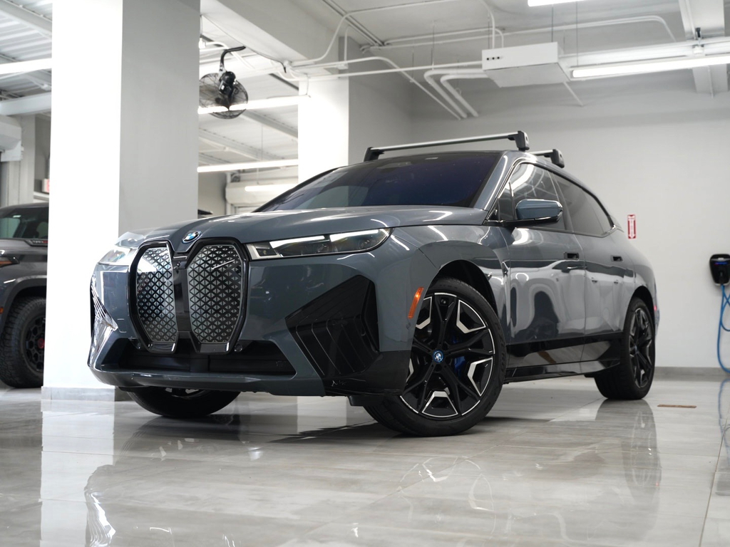 2024 BMW iX Base