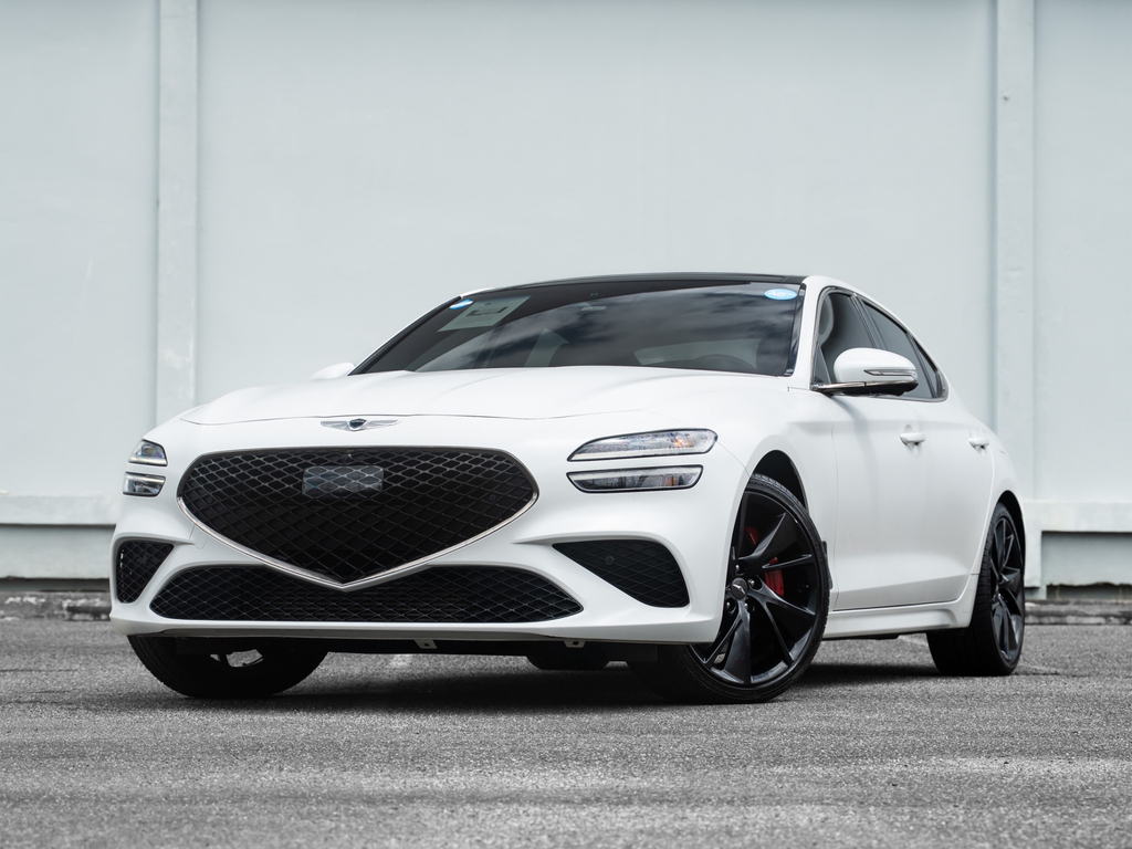 2023 Genesis G70 3.3T Standard's photo