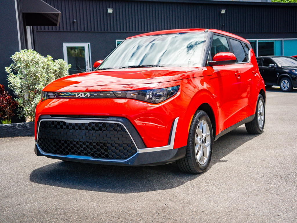 2025 Kia Soul 2.0L LX IVT's photo