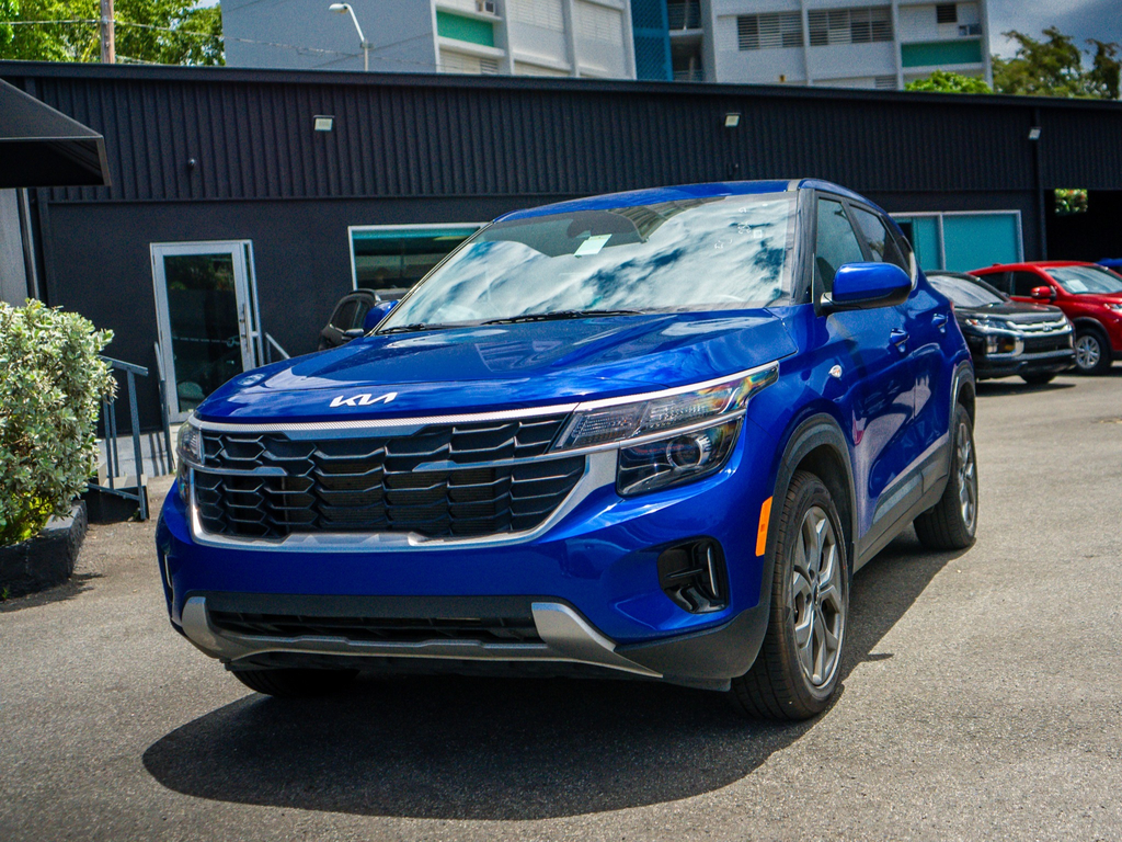 2024 Kia Seltos LX's photo