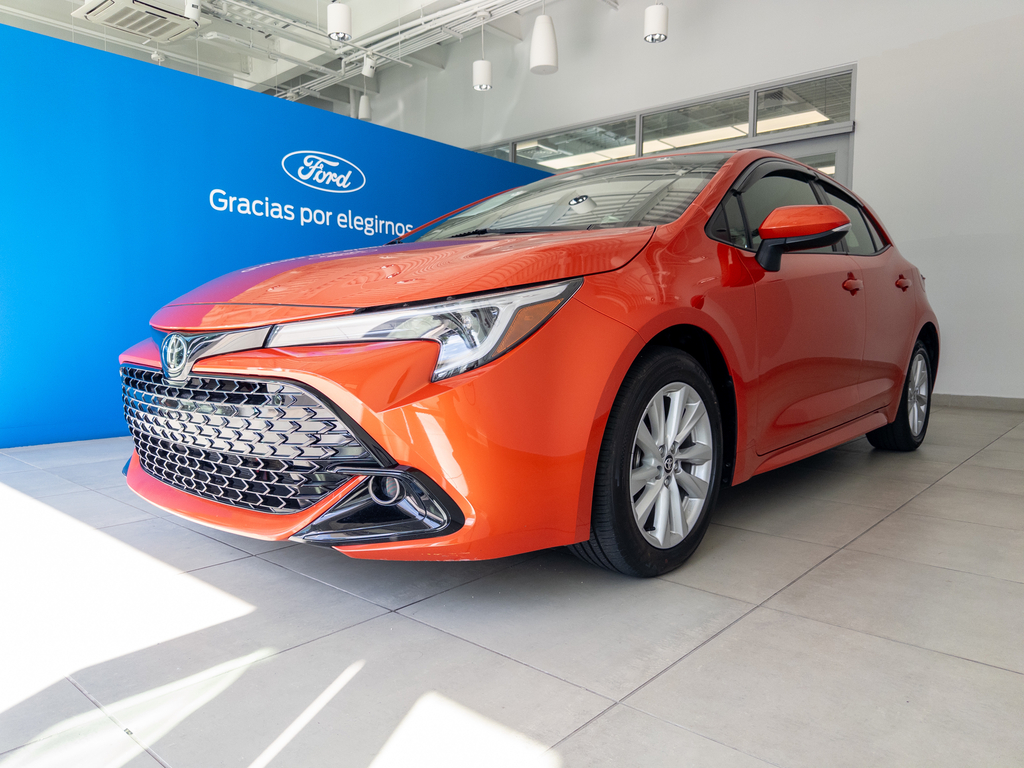 2023 Toyota Corolla Hatchback SE