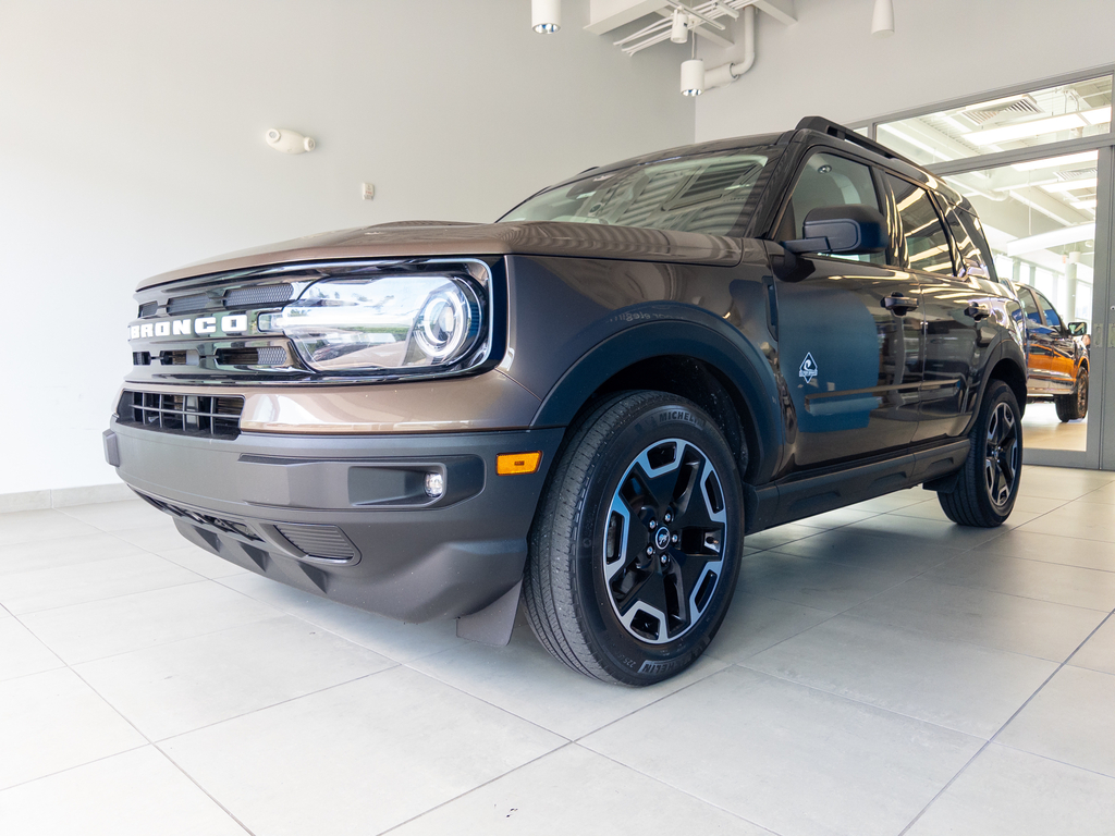 2022 Ford Bronco Sport Outer Banks 4X4's photo