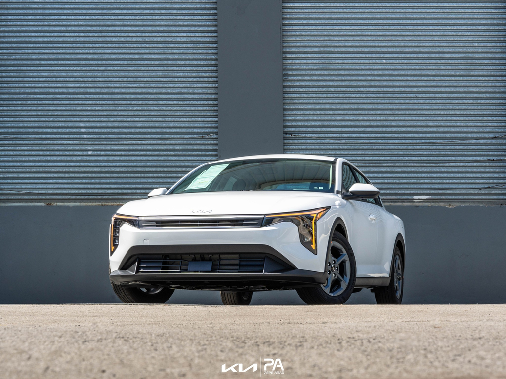 2026 Kia K4 LX