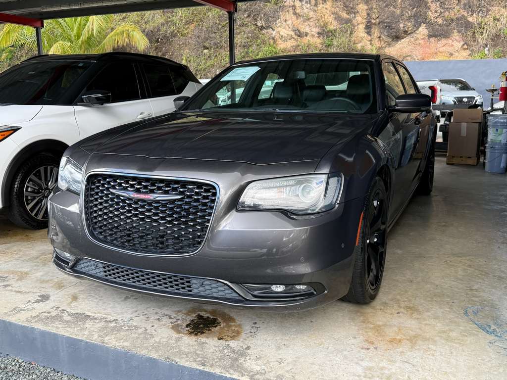 2022 Chrysler 300 S