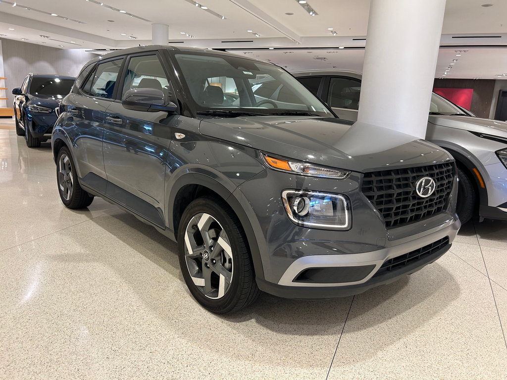 2025 Hyundai Venue SE