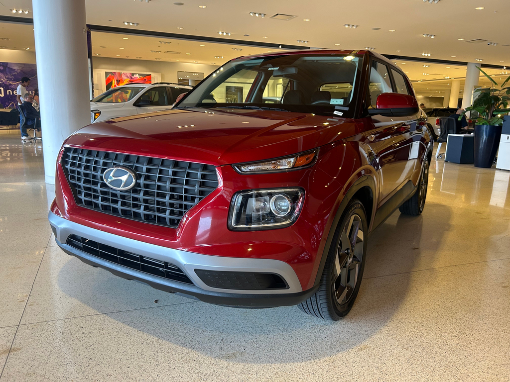 2025 Hyundai Venue SE
