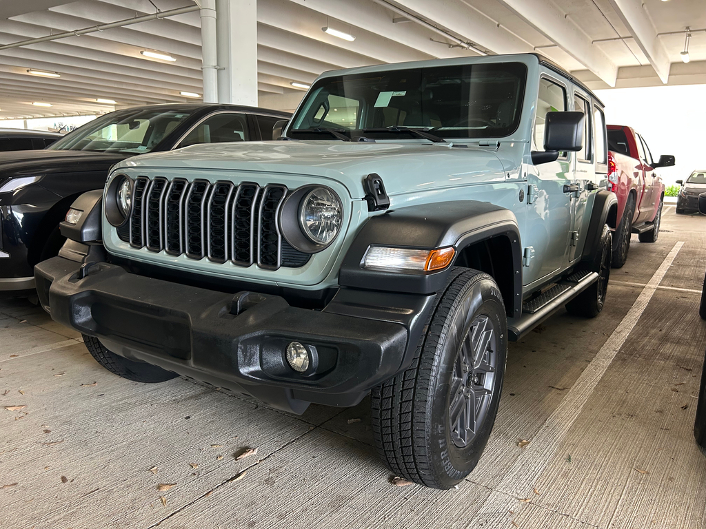2024 Jeep Wrangler Sport S's photo