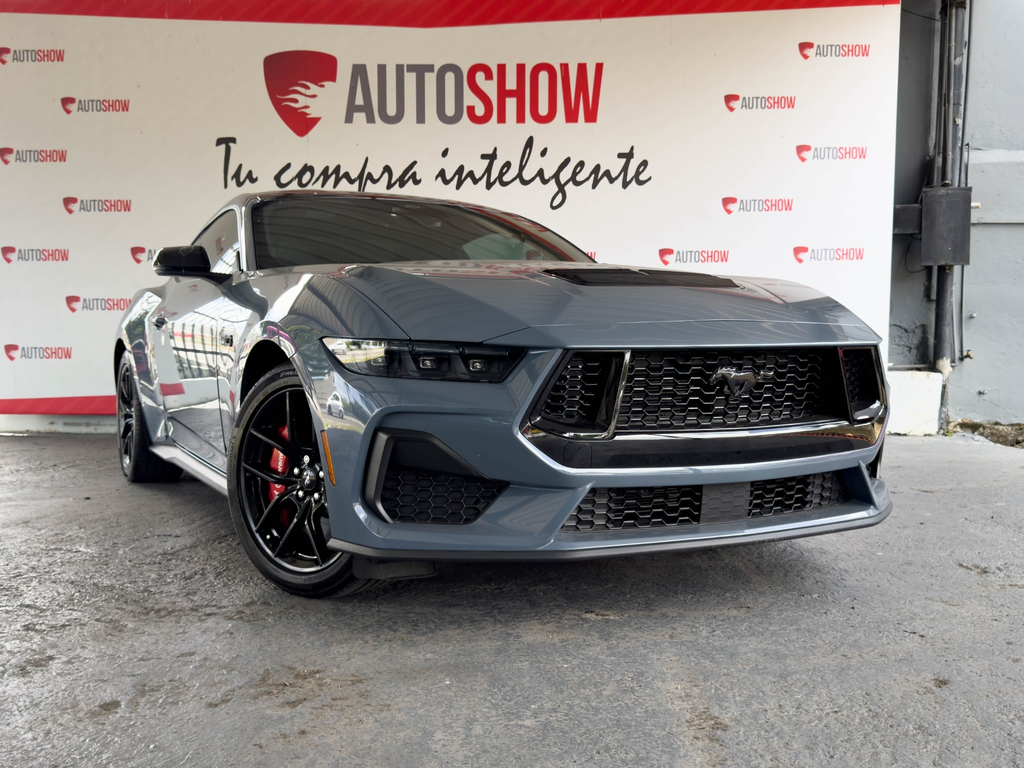 2024 Ford Mustang GT Premium's photo