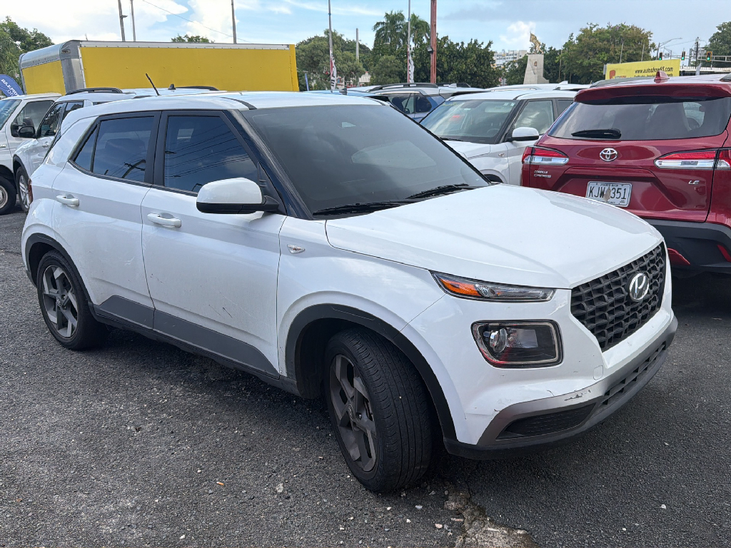 2024 Hyundai Venue SE