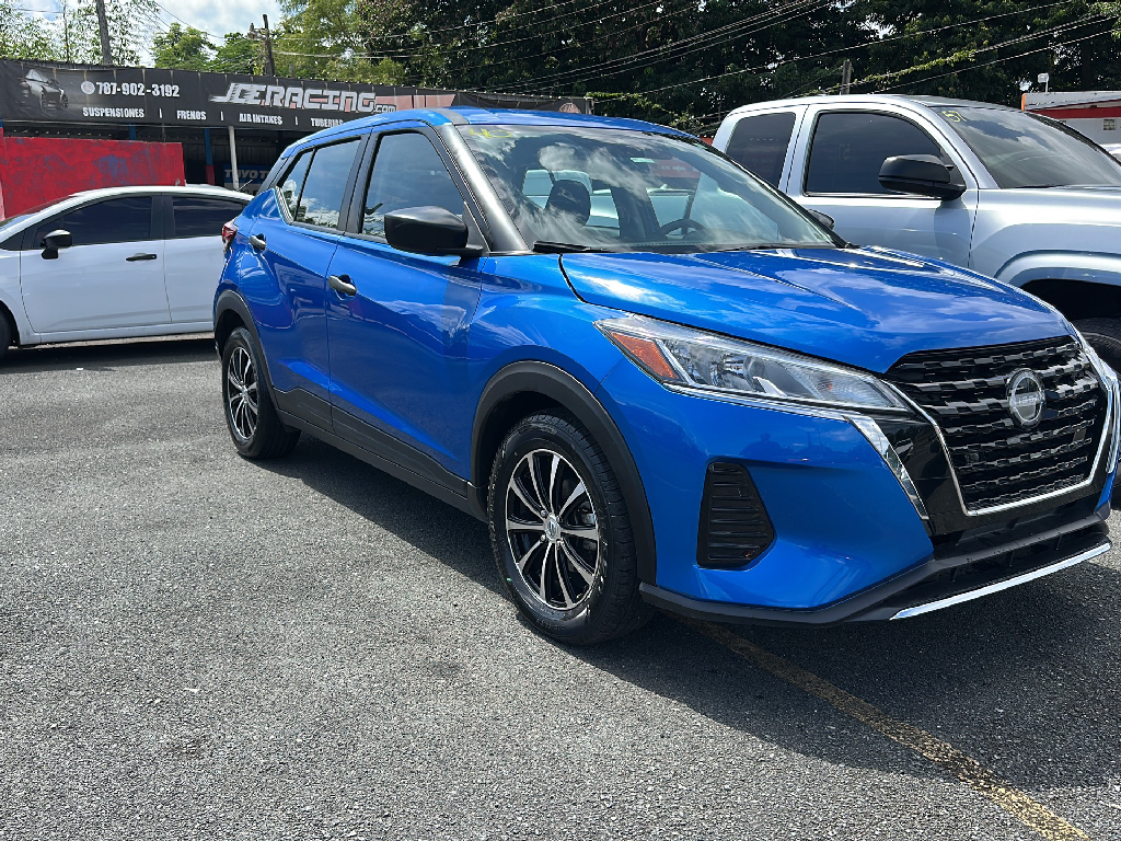2023 Nissan Kicks S