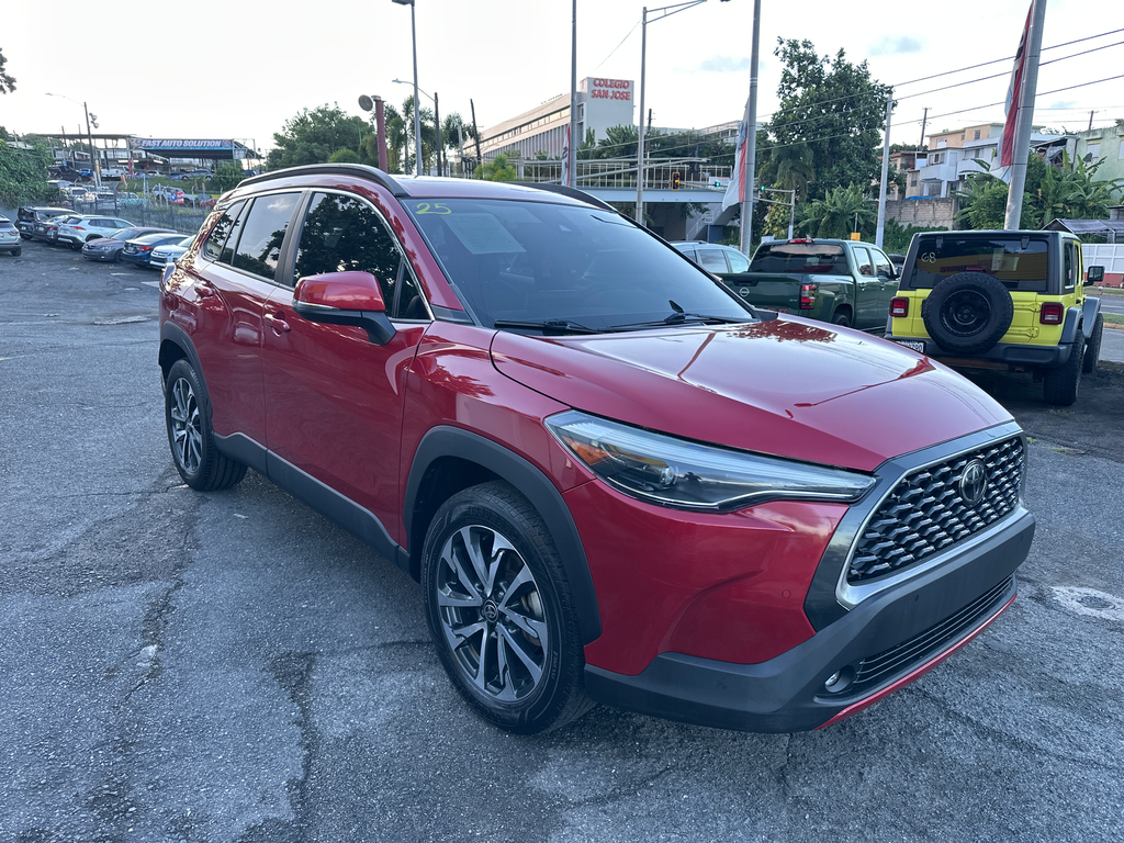 2022 Toyota Corolla Cross XLE