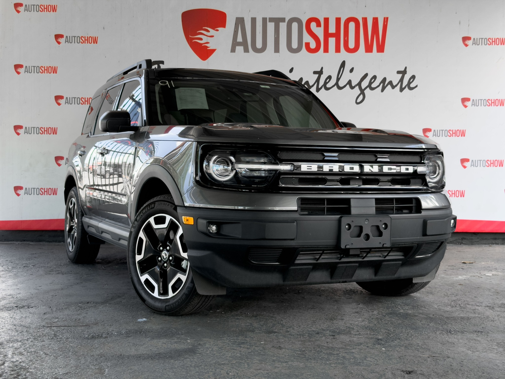 2022 Ford Bronco Sport Outer Banks 4X4's photo