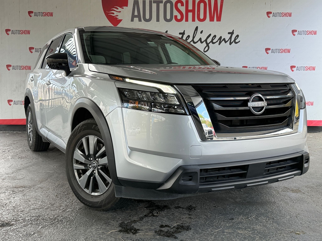 2023 Nissan Pathfinder S