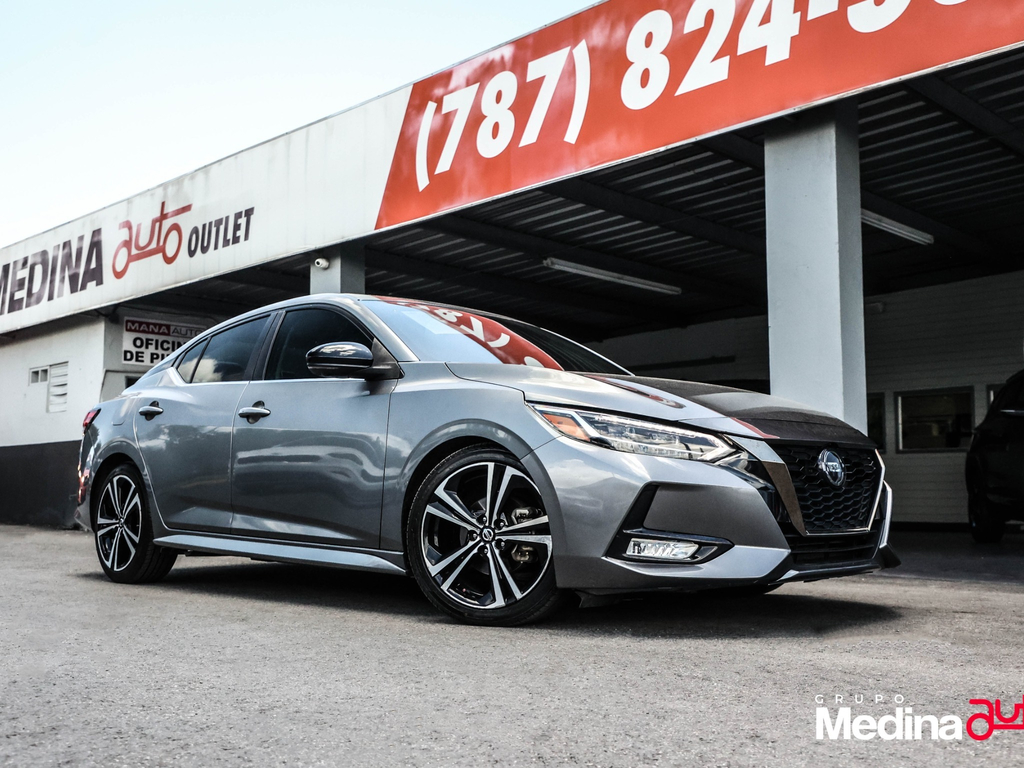2020 Nissan Sentra SR CVT's photo