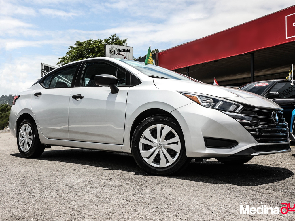 2024 Nissan Versa 1.6 S CVT's photo