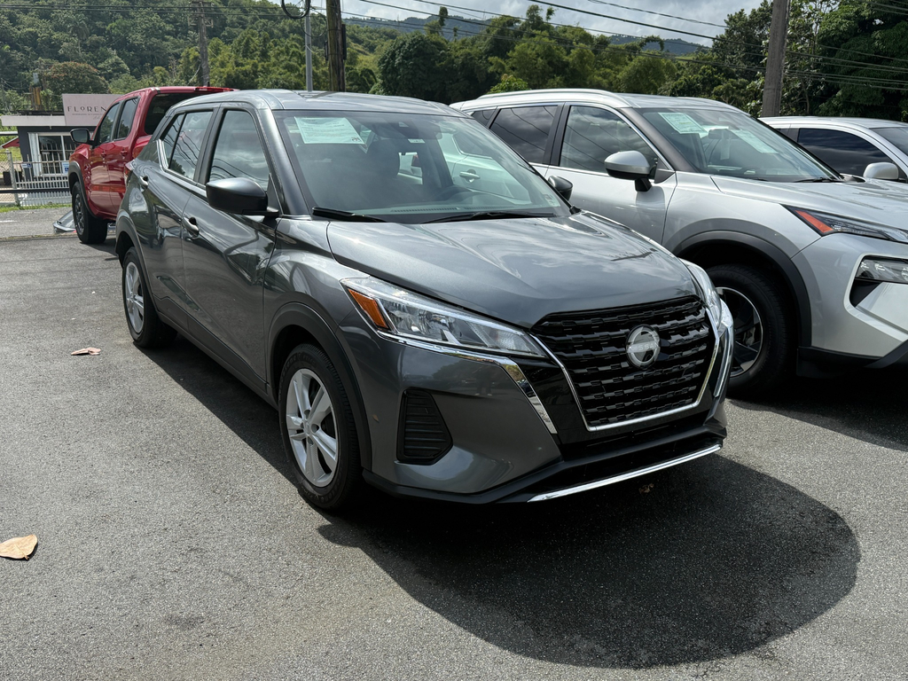 2022 Nissan Kicks S