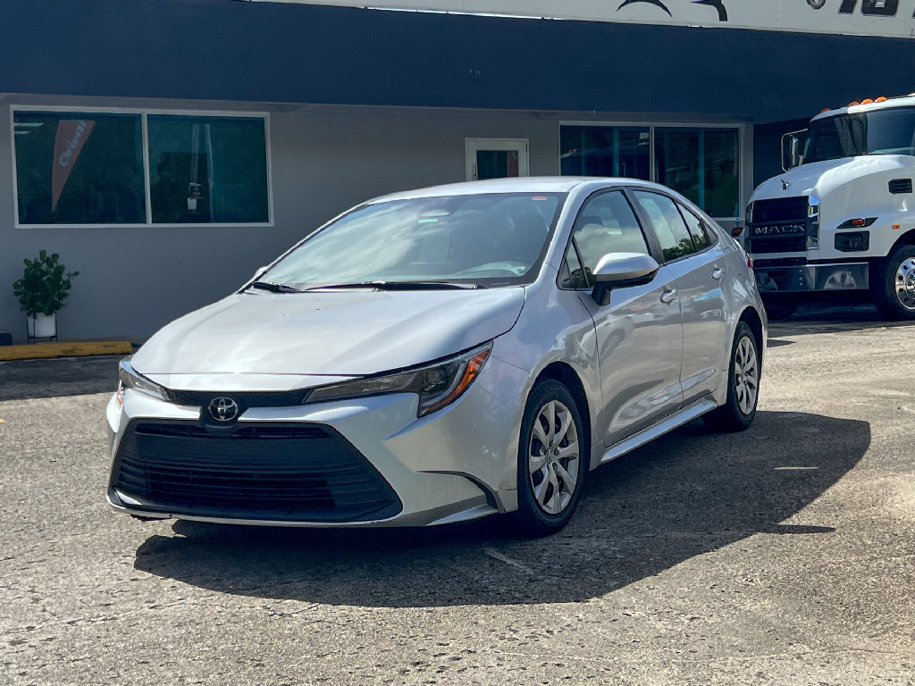 2023 Toyota Corolla LE