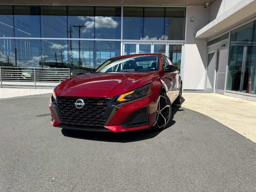2025 Nissan Altima SR