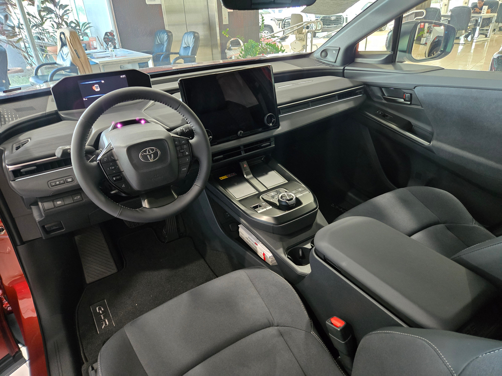 Vehicle