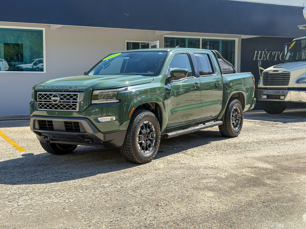 2022 Nissan Frontier's photo