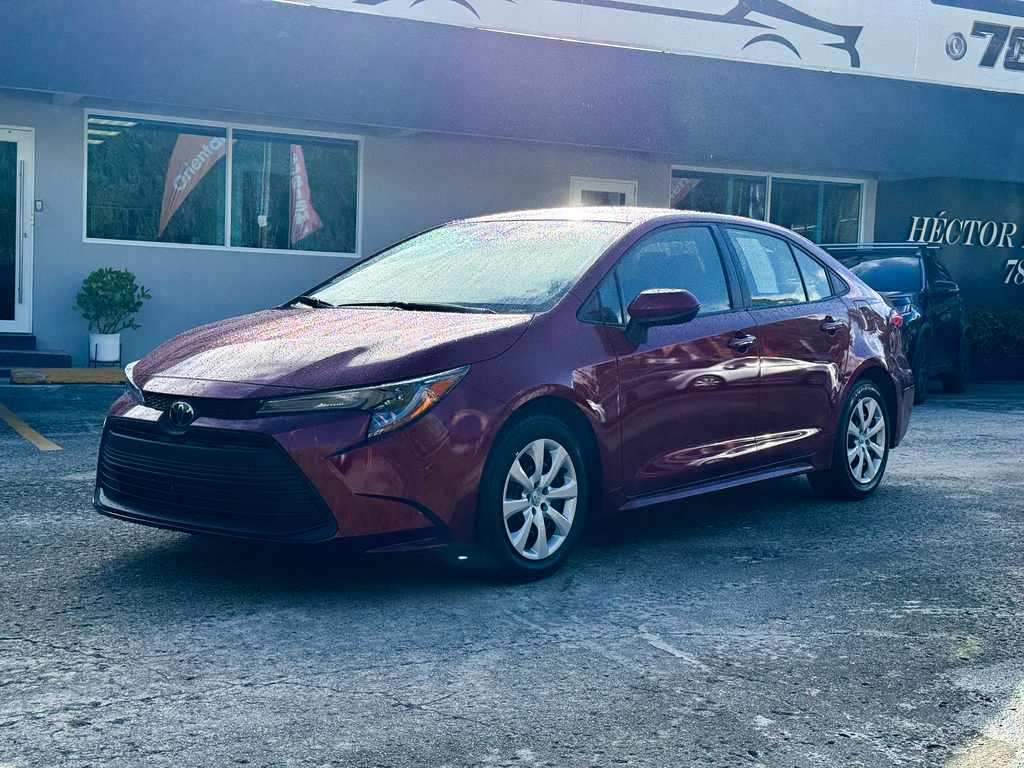 2025 Toyota Corolla LE