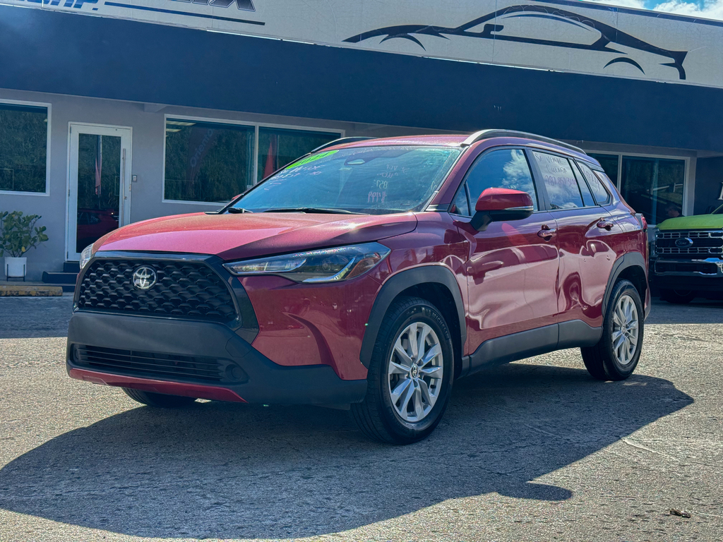 2024 Toyota Corolla Cross LE